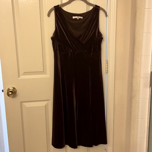 Evan-Picone size 12 dress chocolate brown dress - Picture 1 of 5